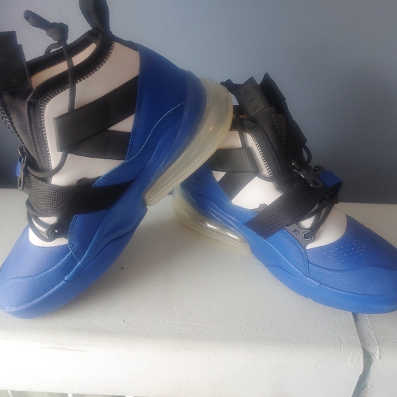 nike air force 270 utility blue